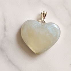 Corazón con base de plata 4cm