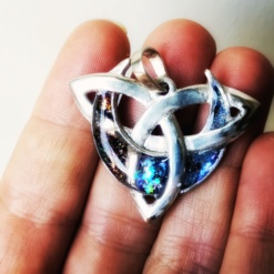 Dije Triqueta 3.5cm plata 925